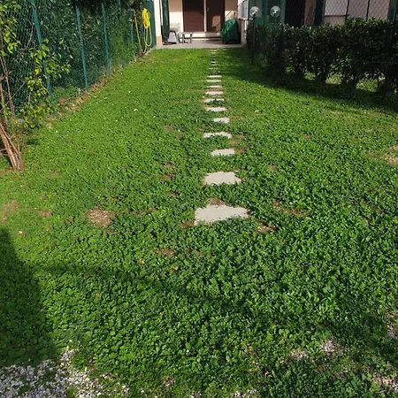 Holiday home Casa Vacanze Campagna *